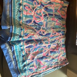 Lilly Pulitzer shorts. New with tags. Size xl